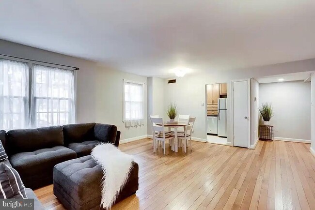 Photo - 1319 S Walter Reed Dr Unit 19104