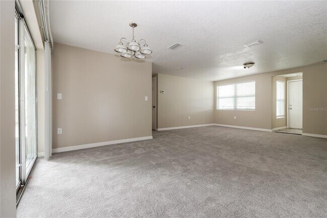 Photo - 6633 Tripoli Way