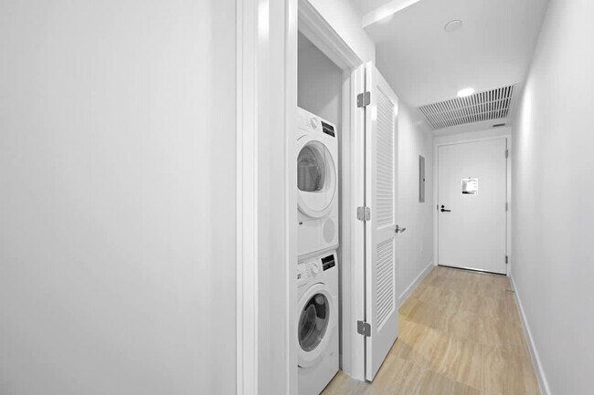 Photo - 580 72nd St Unit ID1289660P