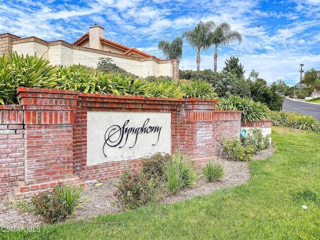 2594 Ridgebrook Pl