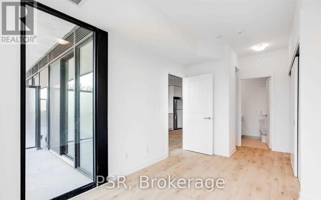 Photo - 2799 Kingston Rd Unité 524