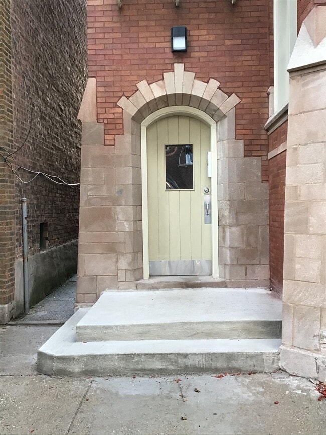 Photo - 8048 S Marshfield Ave Unit 2