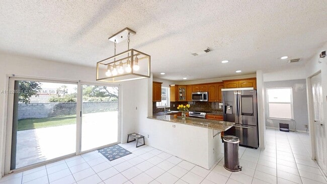 Photo - 8422 SW 44th Pl House