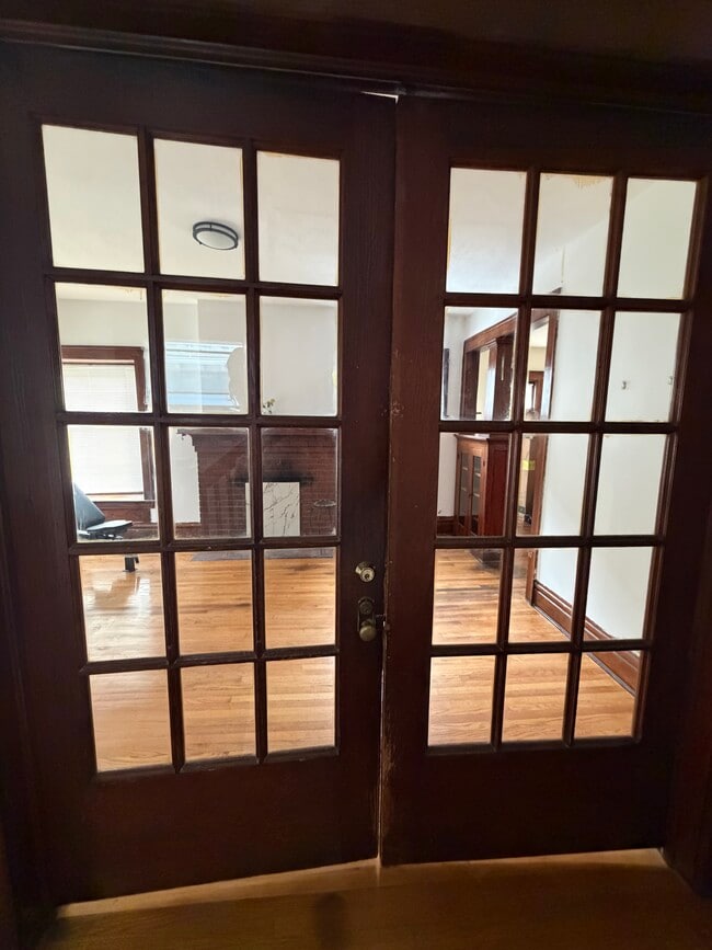 Photo - 612 Cherry St