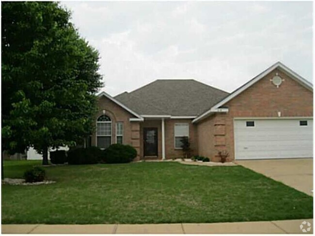 Building Photo - 614 Leisure Ln Rental