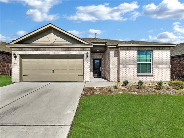 Building Photo - 2112 Erlinda Dr