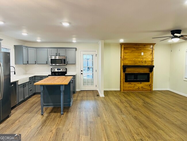 Photo - 502 Bavarian Dr