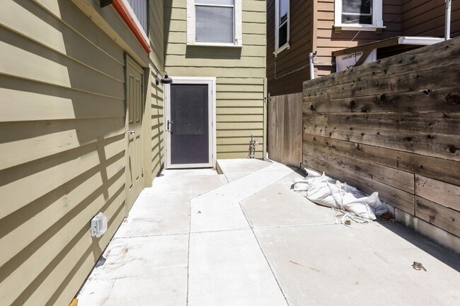 Photo - 1432 12th St