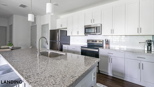 Photo - 100 Wildwood Ct Unit 537