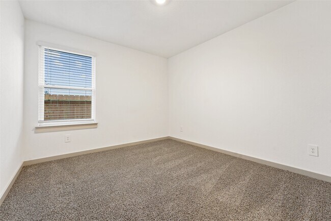 Photo - 714 Boer Plns Dr