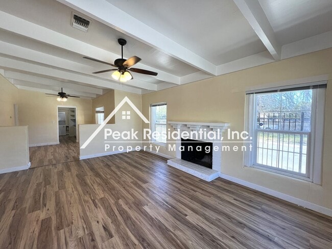 4900 Parker Ave