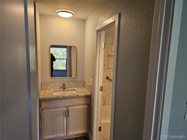 Photo - 2227 Canyon Blvd Unidad 260B