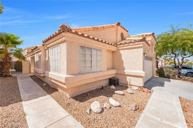 1401 Pacific Terrace Dr