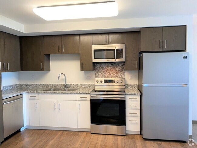 Building Photo - Ke Kilohana - Enjoy amazing views from thi... Unit 3110 Rental