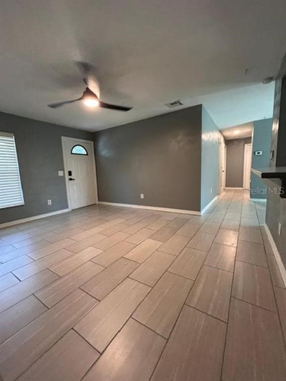 Photo - 617 E Helm Way