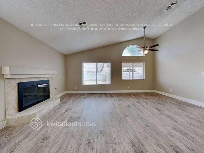 Photo - 8138 Vision St