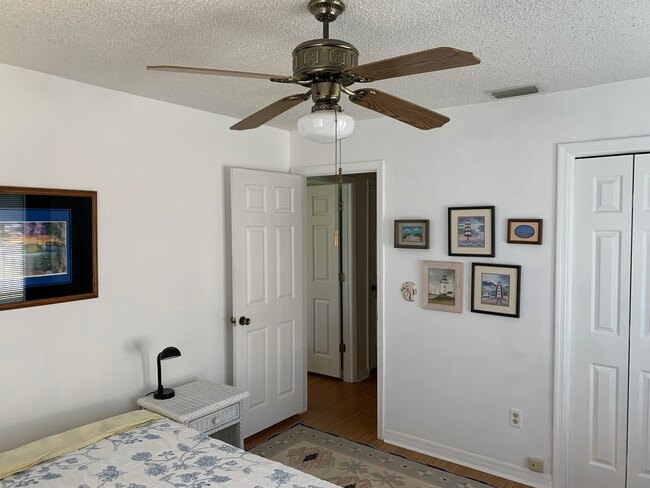 Photo - 10 Flagler Dr Unit B