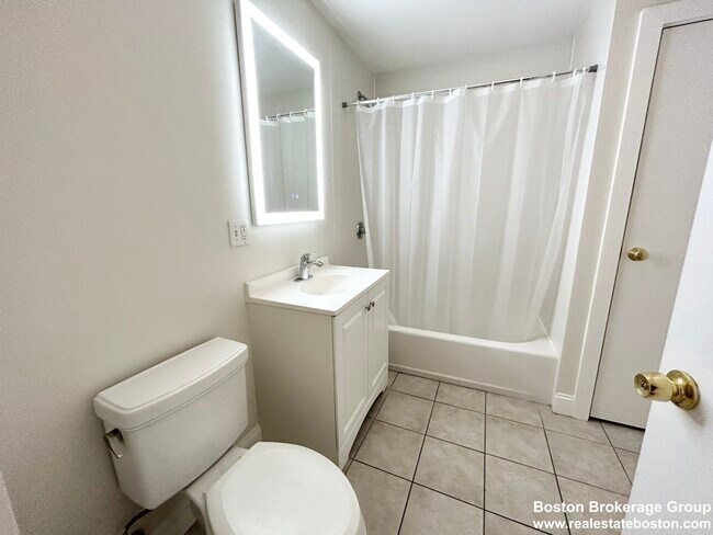 Photo - 11 Elder St Unit #2