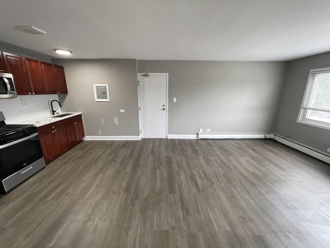 Photo - 5 N Dryden Pl