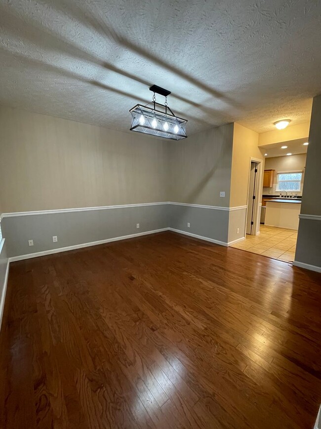 Photo - Beautiful 4 Bedroom Single Family Home - Harrison School District