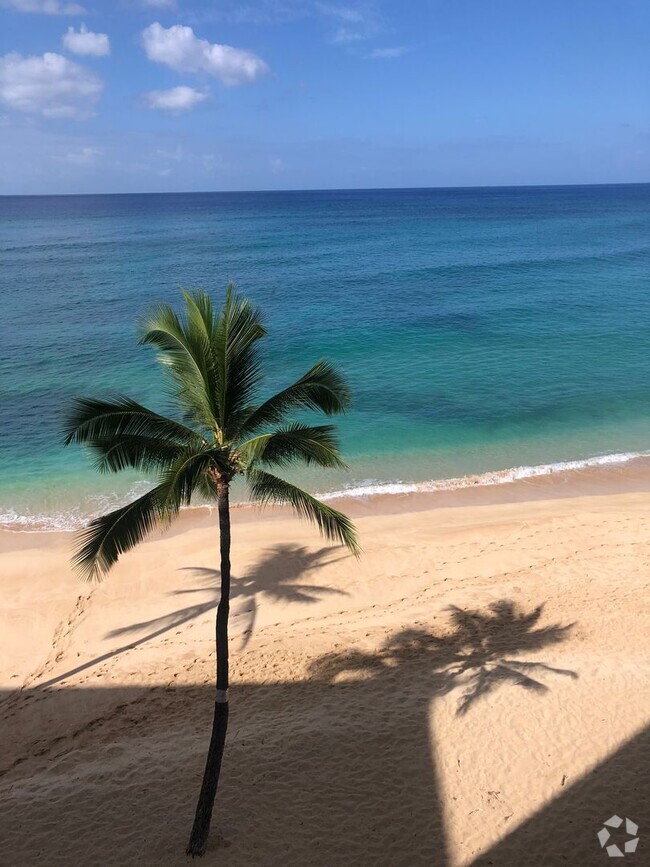 Building Photo - makaha beach cabanas Rental