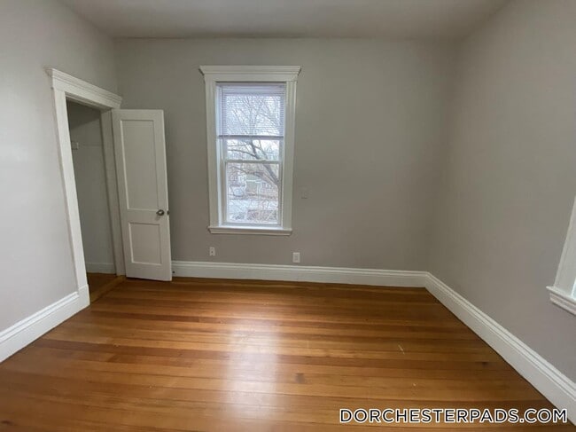 Photo - 39 Harwood St Unit 2
