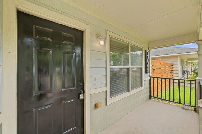 Photo - 11723 Greenmesa Dr