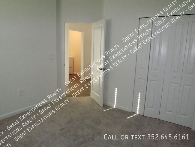 Photo - 4706 SW 83rd Lp House