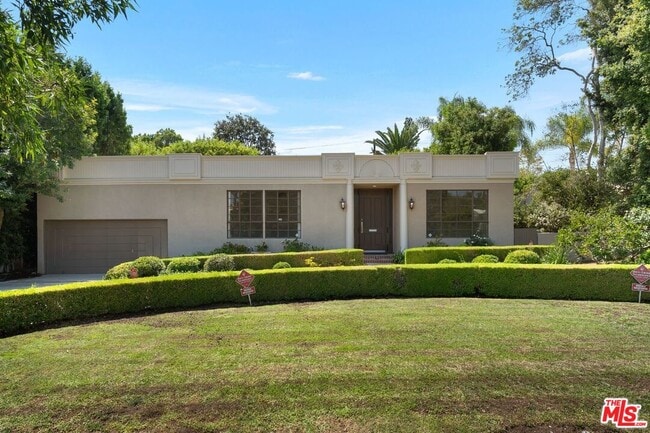 Photo - 519 N Rexford Dr