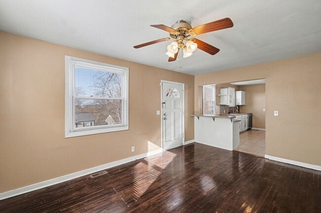 Photo - Adorable 2 Bedroom 1 Bath Home in Sylvan Heights!