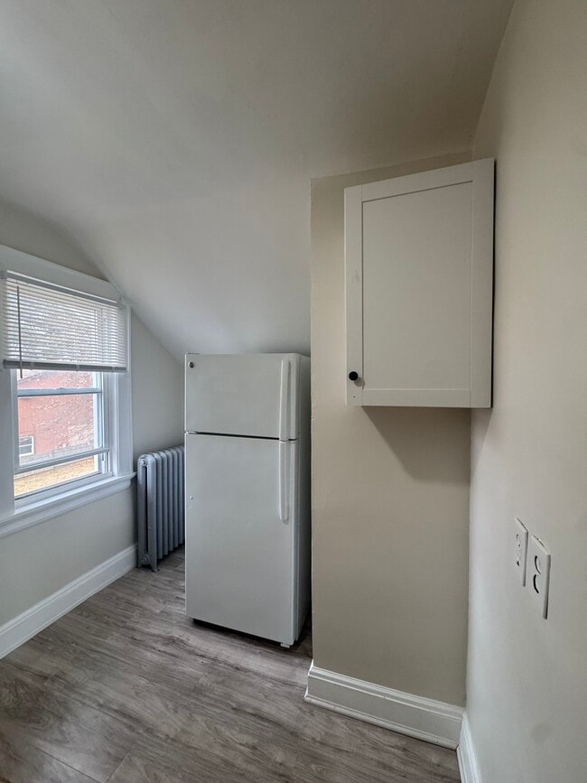 Photo - 447 Naugatuck Ave Unidad 2R