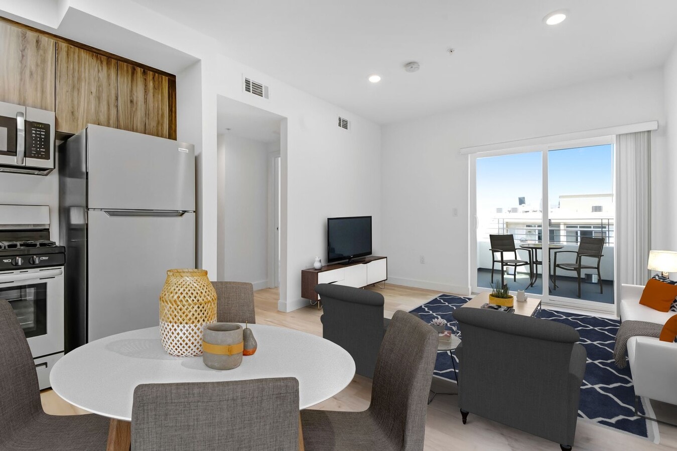 Photo - 3057-3067 W. Pico Blvd