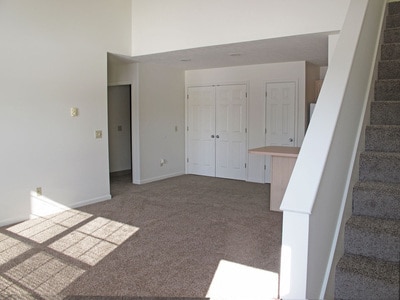 Standard Suite - Living/Dining Area - Hunters Marsh Villas