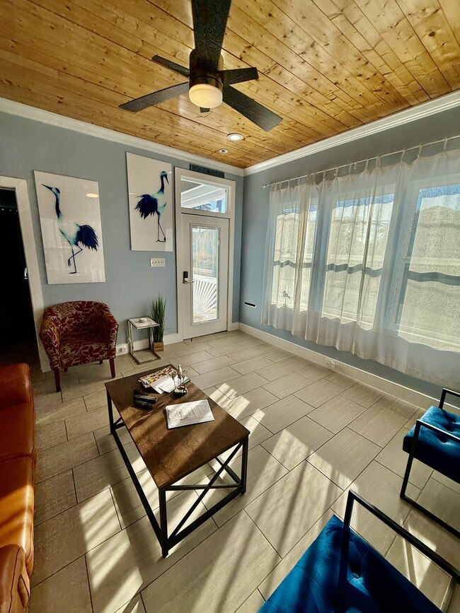 Photo - 2312 37th St