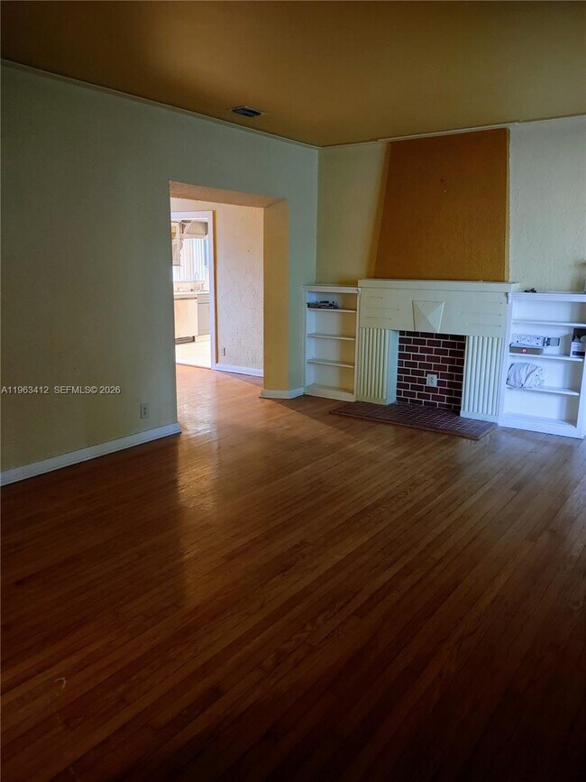 Photo - 630 SW 25th Rd