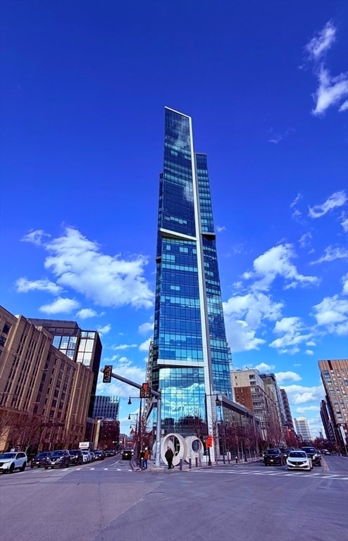 Building Photo - 188 Brookline Ave Unit 23B