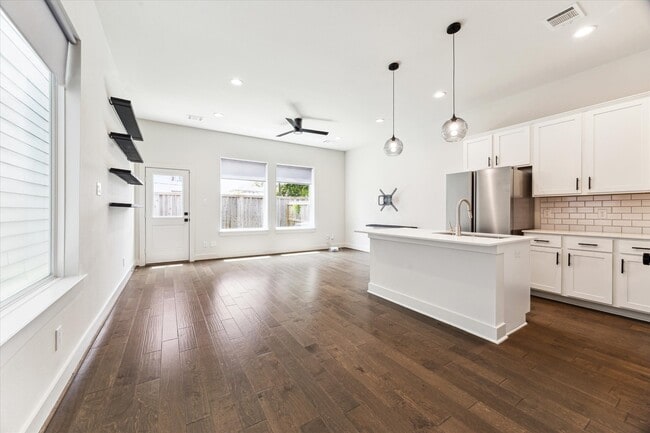 Photo - 4155 Griggs Rd
