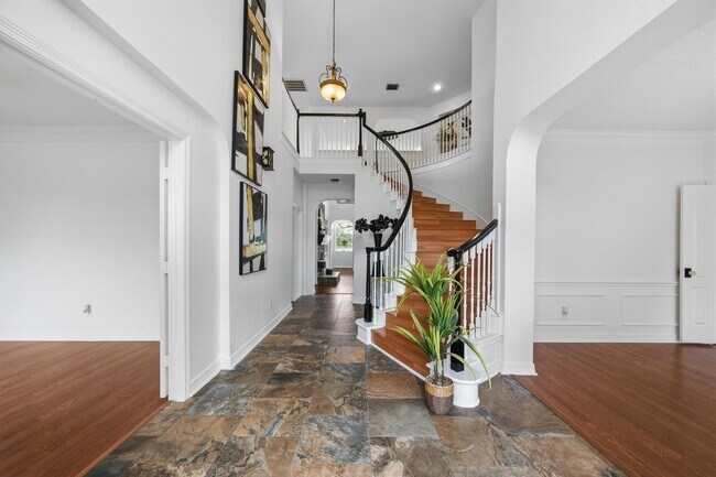 Photo - 7211 Savannah Glen Ln