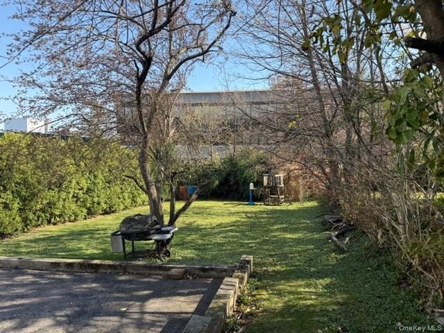 Photo - 268 Schenck Ave