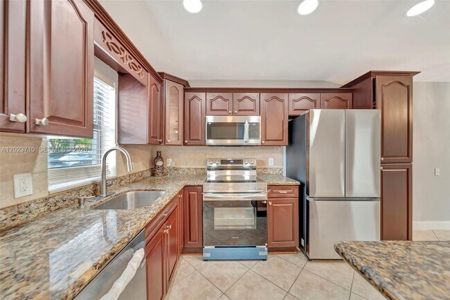 Photo - 11640 NW 39th St Unit 8