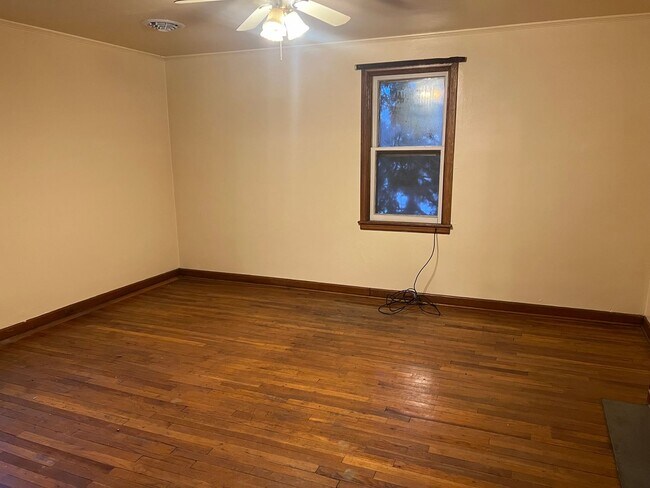 Photo - 9128 - 148/150 COTTAGE STREET Unit 148