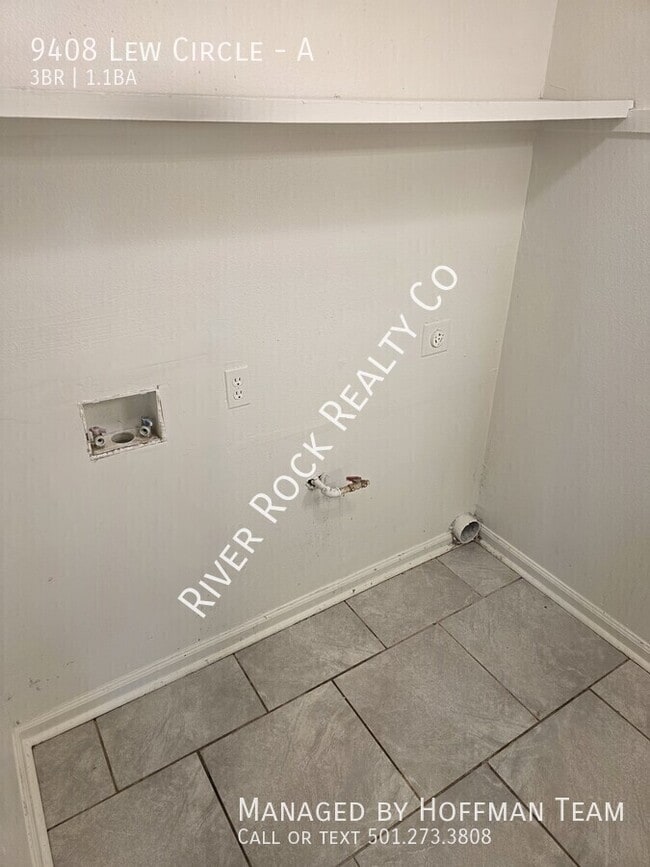 Photo - 9408 Lew Cir Unit A