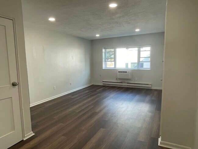 Photo - 461 Washington St Unit 305