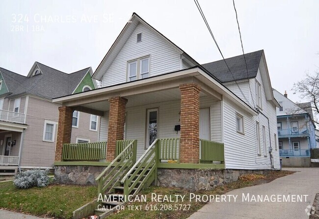 Building Photo - 324 Charles Ave SE Unit 2 Rental