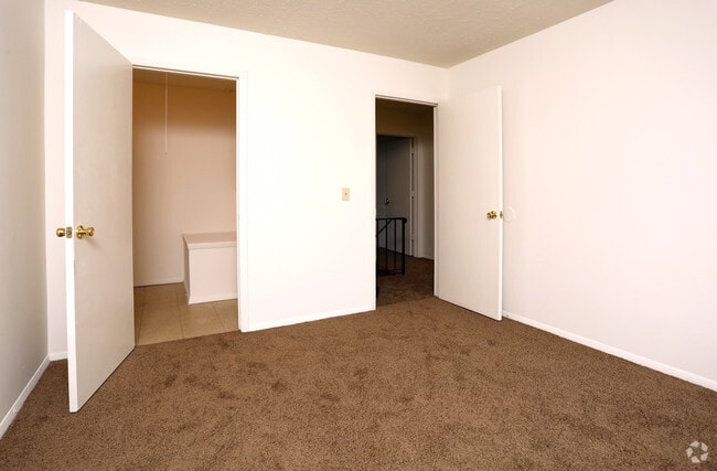 Habitación - Park Avenue West Apartments