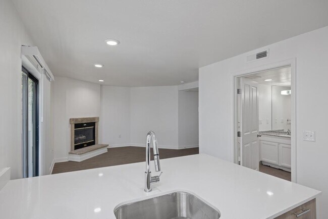 Photo - Avia Apartments on College Blvd (Overland Park)