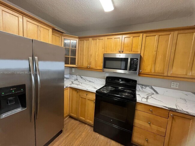 Photo - 3400 Foxcroft Rd Unit 115