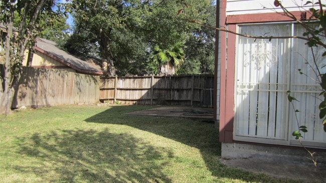 Building Photo - 12122 Kemerton Dr