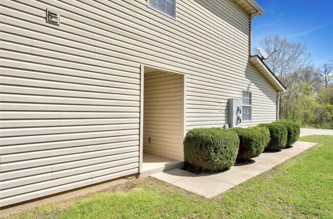 Photo - WOODSIDE CREEK