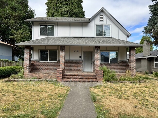 Building Photo - 339 NE 4th Ave Rental